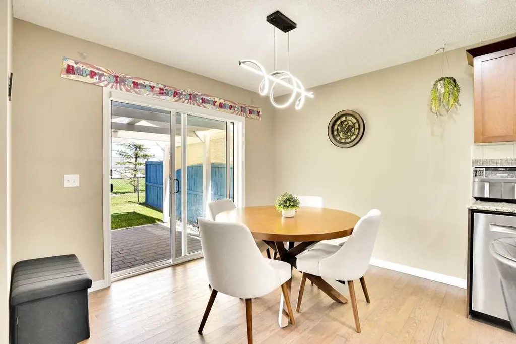 174 Windstone Avenue SW Airdrie AB T4B3R3