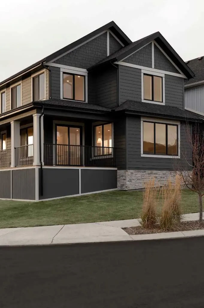 28 Sunvalley View Cochrane AB T4C 0X8