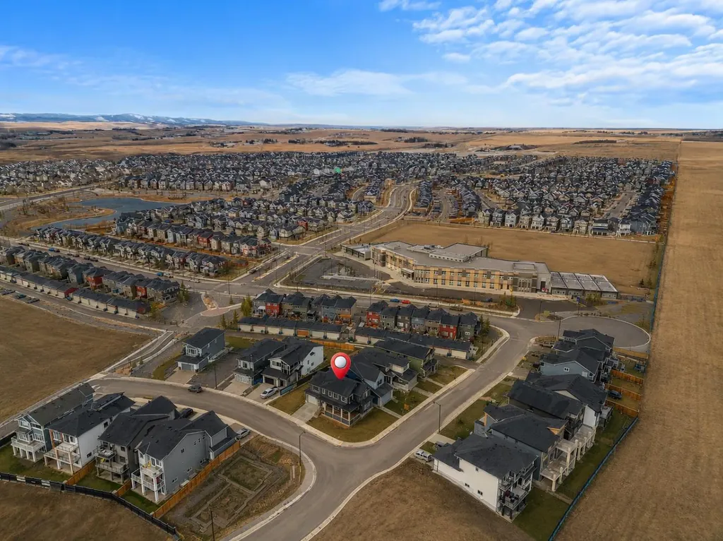 28 Sunvalley View Cochrane AB T4C 0X8