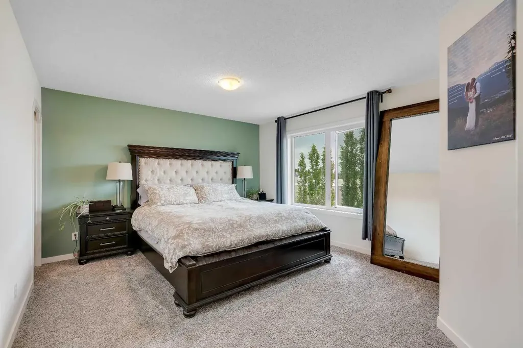 28 Cranwell Crescent SE Calgary AB T3M 1E9