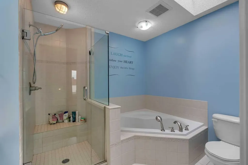 28 Cranwell Crescent SE Calgary AB T3M 1E9