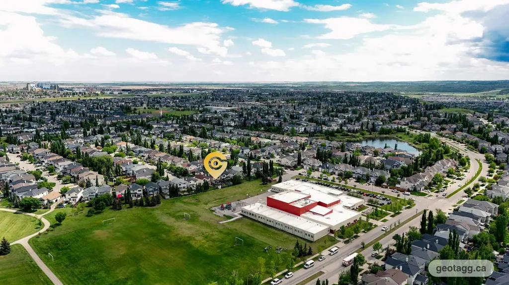 28 Cranwell Crescent SE Calgary AB T3M 1E9