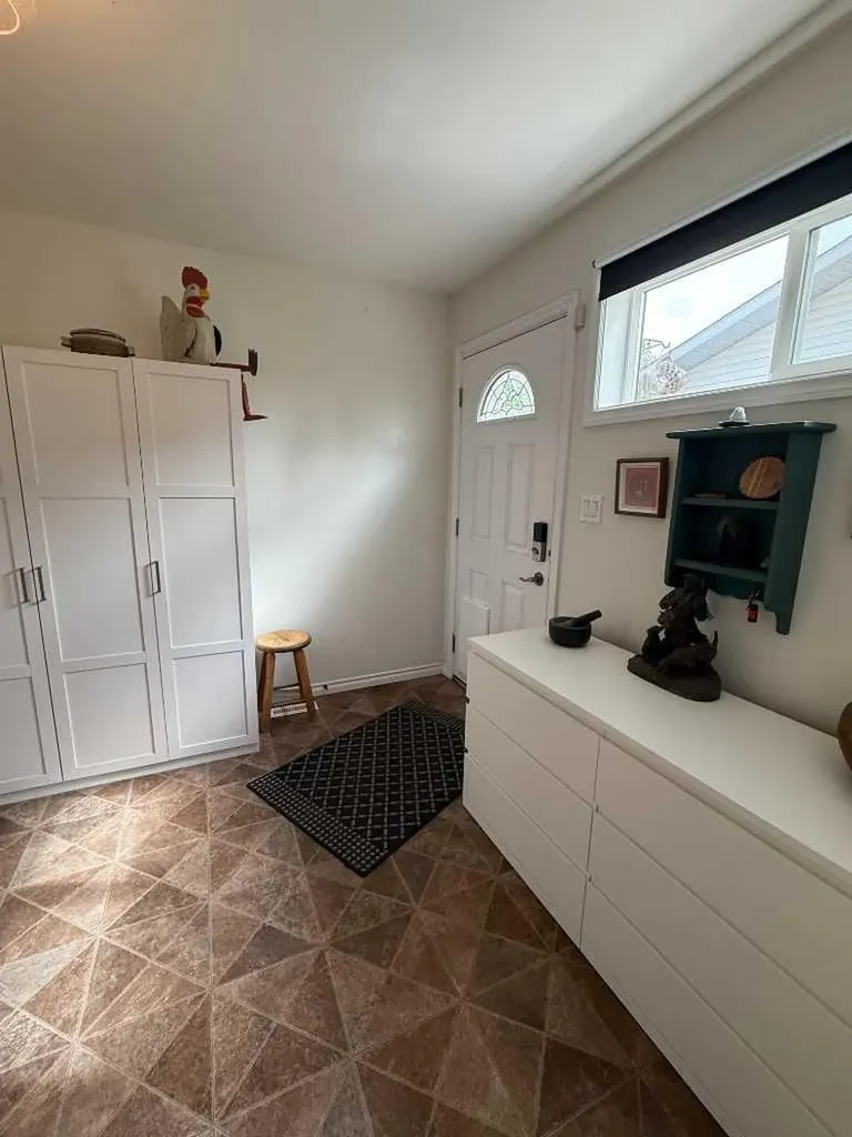 4920 51 Avenue Vermilion AB T9X 1S8