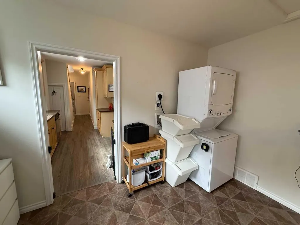 4920 51 Avenue Vermilion AB T9X 1S8