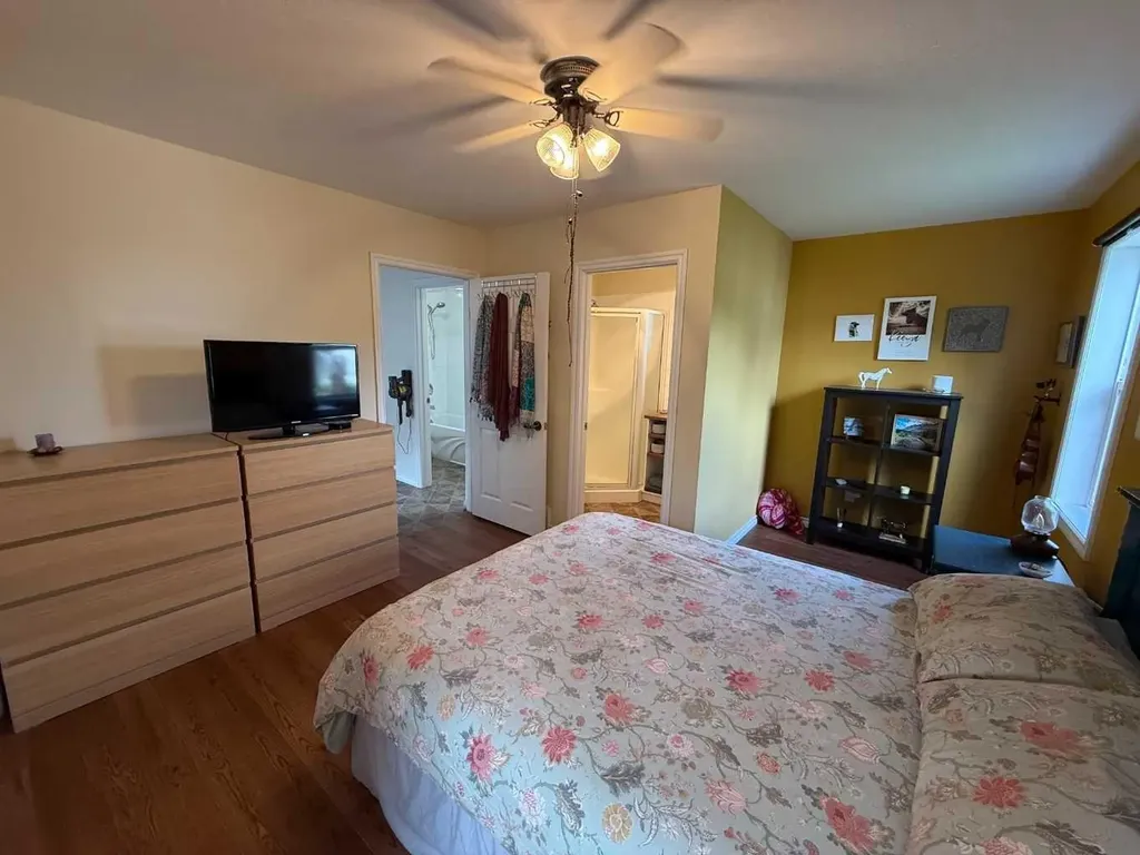 4920 51 Avenue Vermilion AB T9X 1S8