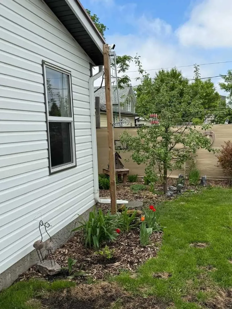 4920 51 Avenue Vermilion AB T9X 1S8