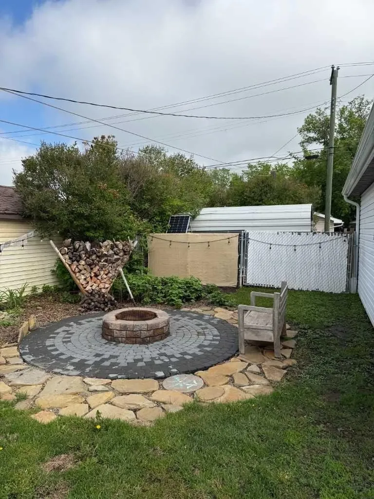 4920 51 Avenue Vermilion AB T9X 1S8