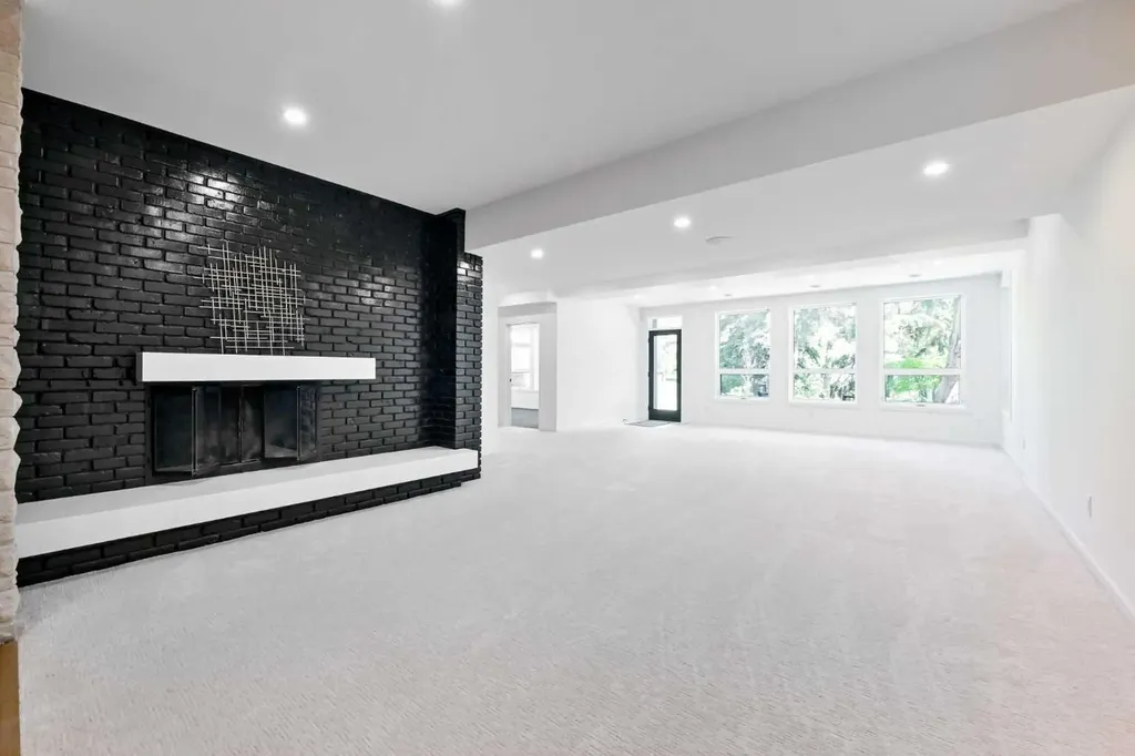 201 Eagle Ridge Drive SW Calgary AB T2V 2V6