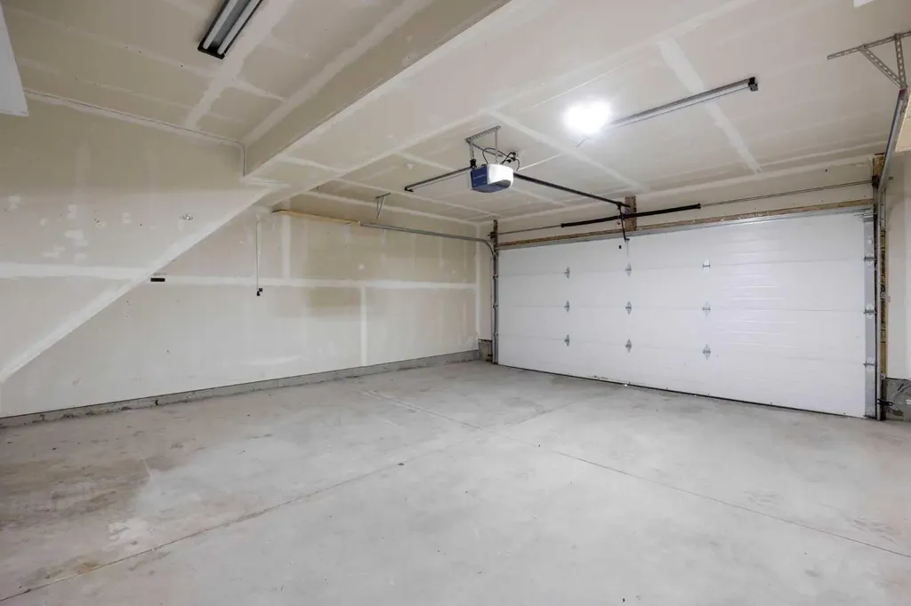 401 Athabasca Avenue Fort Mcmurray AB T9J0A1
