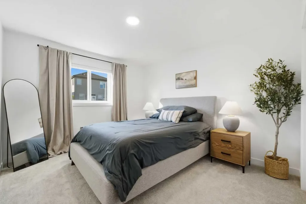 92 Heritage Hill Cochrane AB T4C 0L4