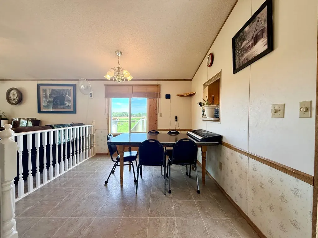 14304 Twp Road 1072 La Crete AB T0H2H0