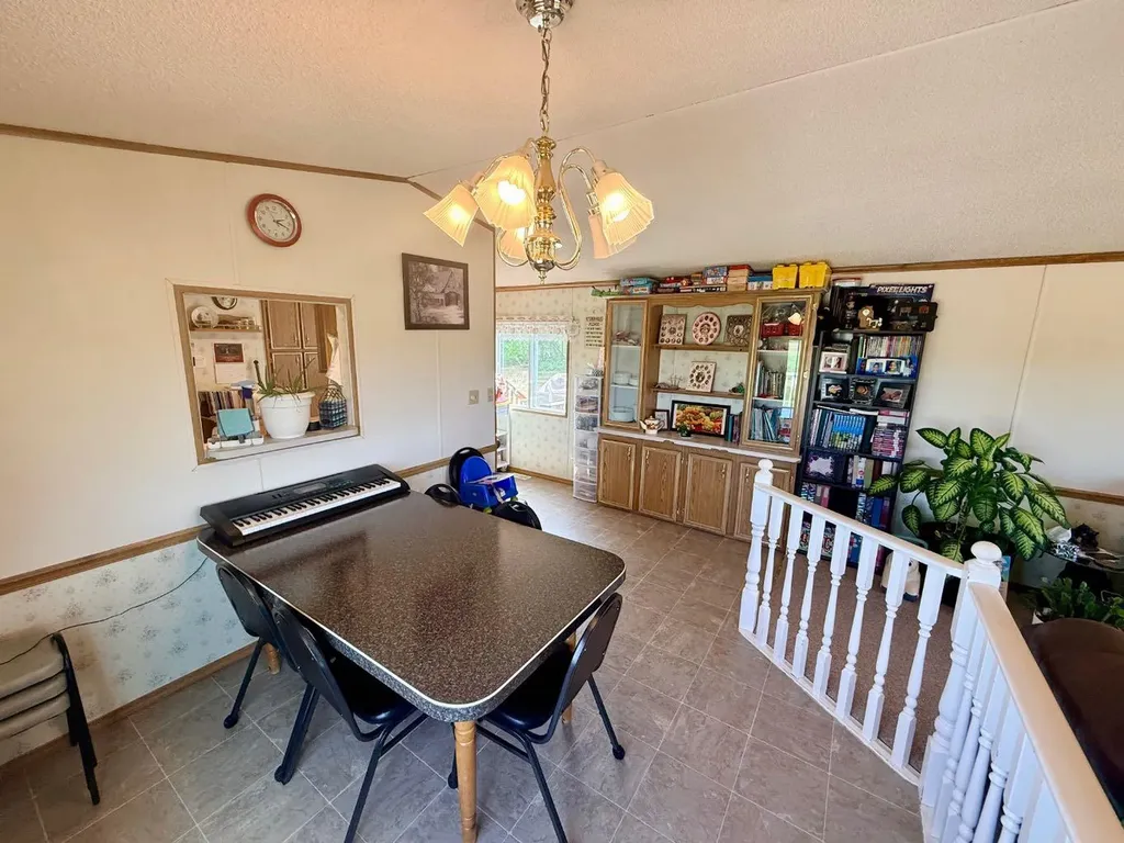 14304 Twp Road 1072 La Crete AB T0H2H0