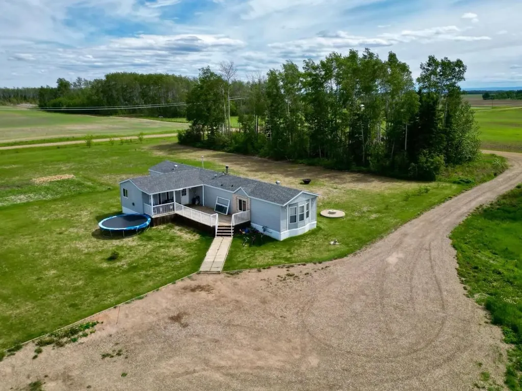 14304 Twp Road 1072 La Crete AB T0H2H0