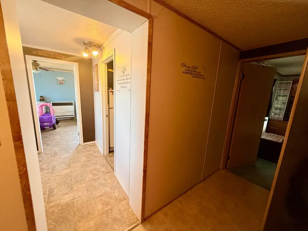 14304 Twp Road 1072 La Crete AB T0H2H0
