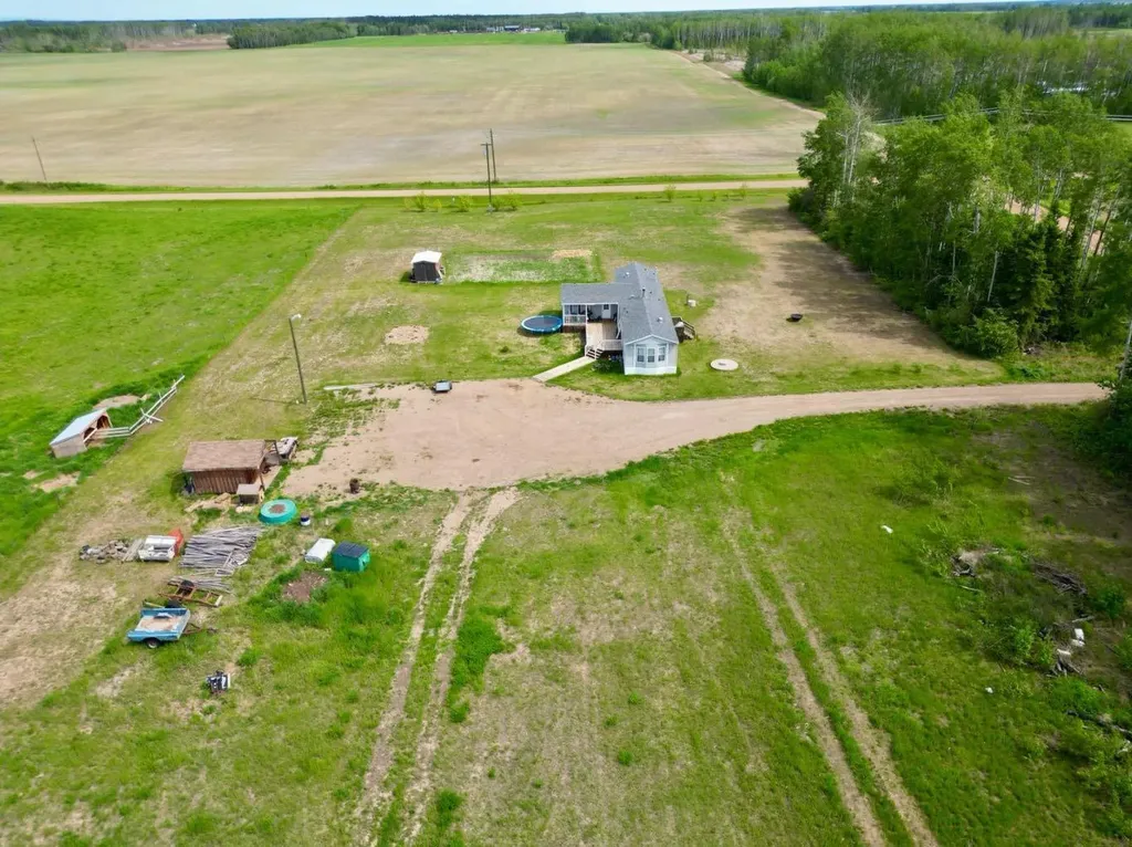 14304 Twp Road 1072 La Crete AB T0H2H0