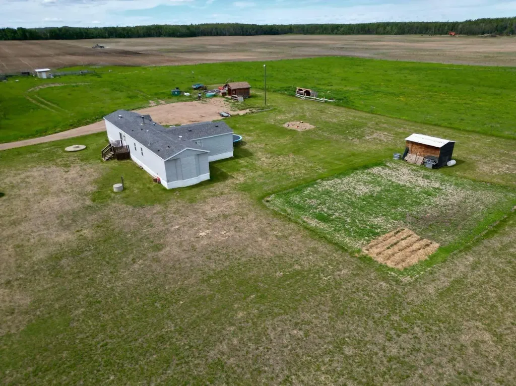 14304 Twp Road 1072 La Crete AB T0H2H0