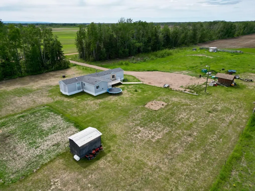 14304 Twp Road 1072 La Crete AB T0H2H0