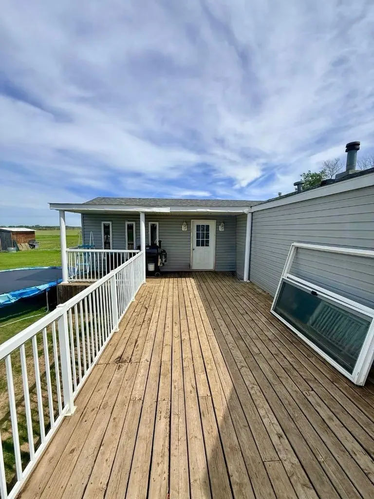 14304 Twp Road 1072 La Crete AB T0H2H0