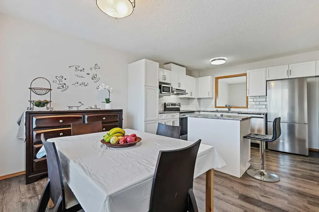 258 Rocky Ridge Court NW Calgary AB T3G 4S8