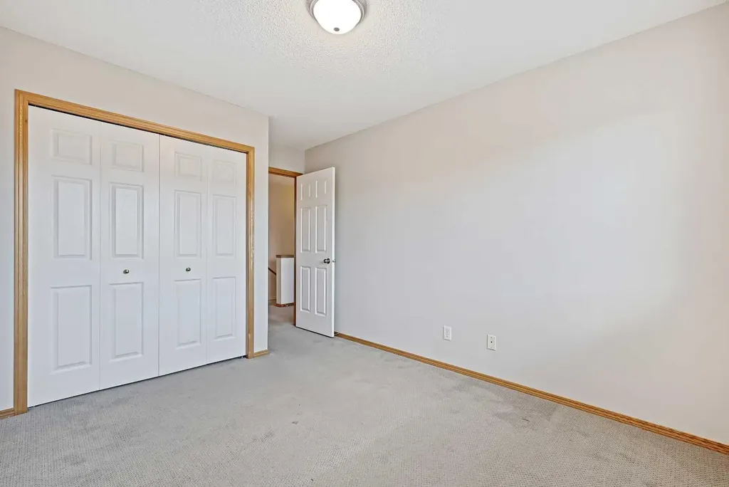 258 Rocky Ridge Court NW Calgary AB T3G 4S8