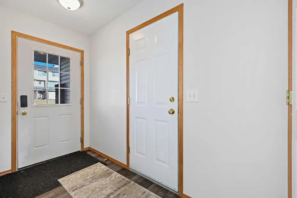 258 Rocky Ridge Court NW Calgary AB T3G 4S8