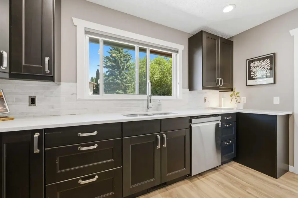 7304 Silver Springs Road NW Calgary AB T3B 4E6