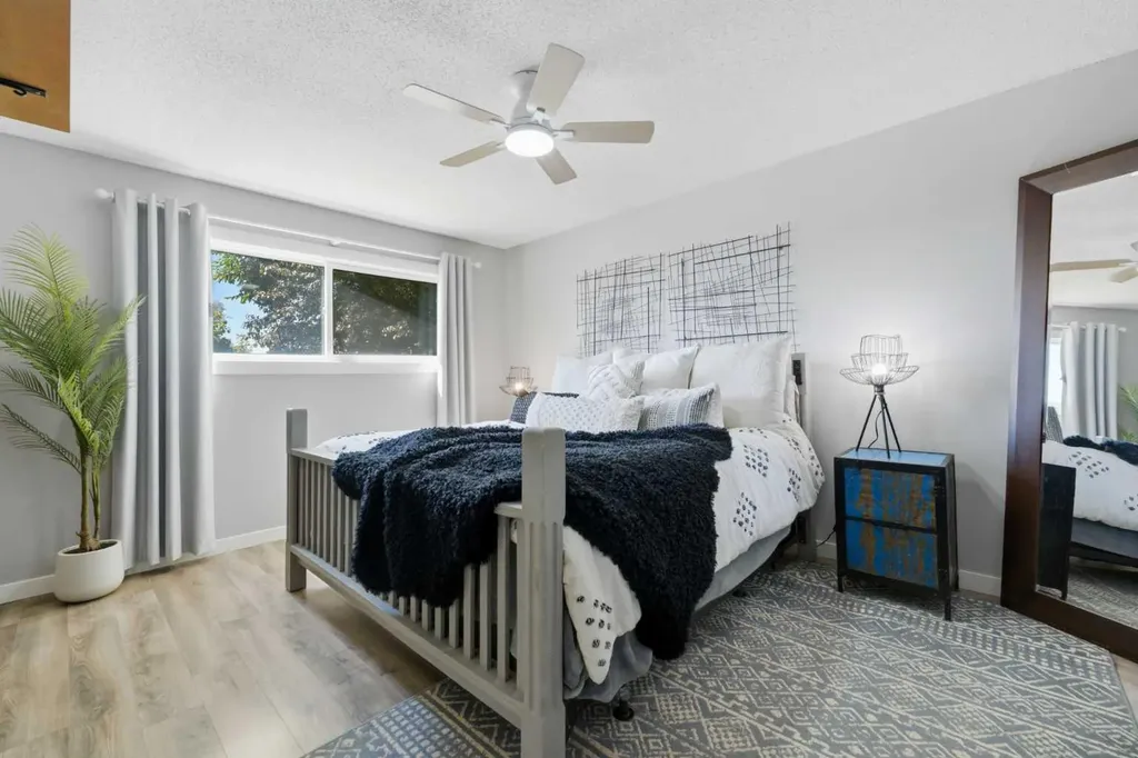 7304 Silver Springs Road NW Calgary AB T3B 4E6