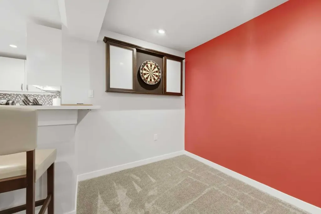 7304 Silver Springs Road NW Calgary AB T3B 4E6