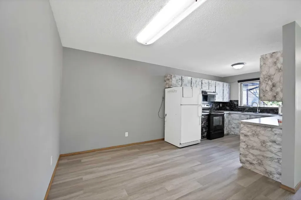 56 Templeridge Crescent NE Calgary AB T1Y 4M4