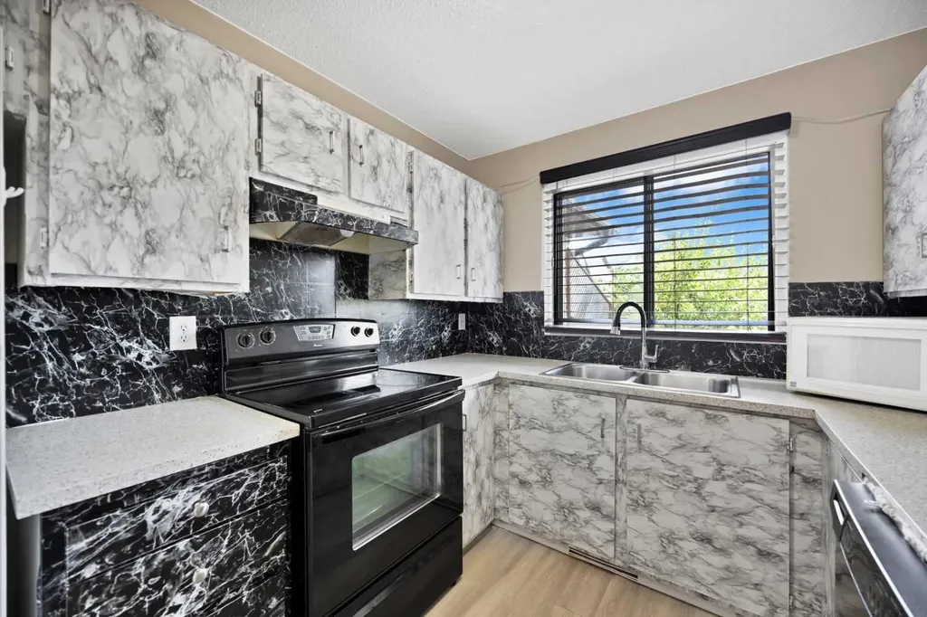 56 Templeridge Crescent NE Calgary AB T1Y 4M4