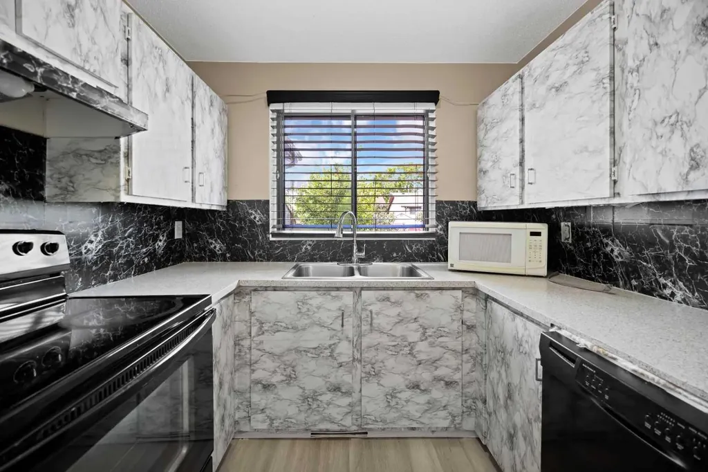 56 Templeridge Crescent NE Calgary AB T1Y 4M4