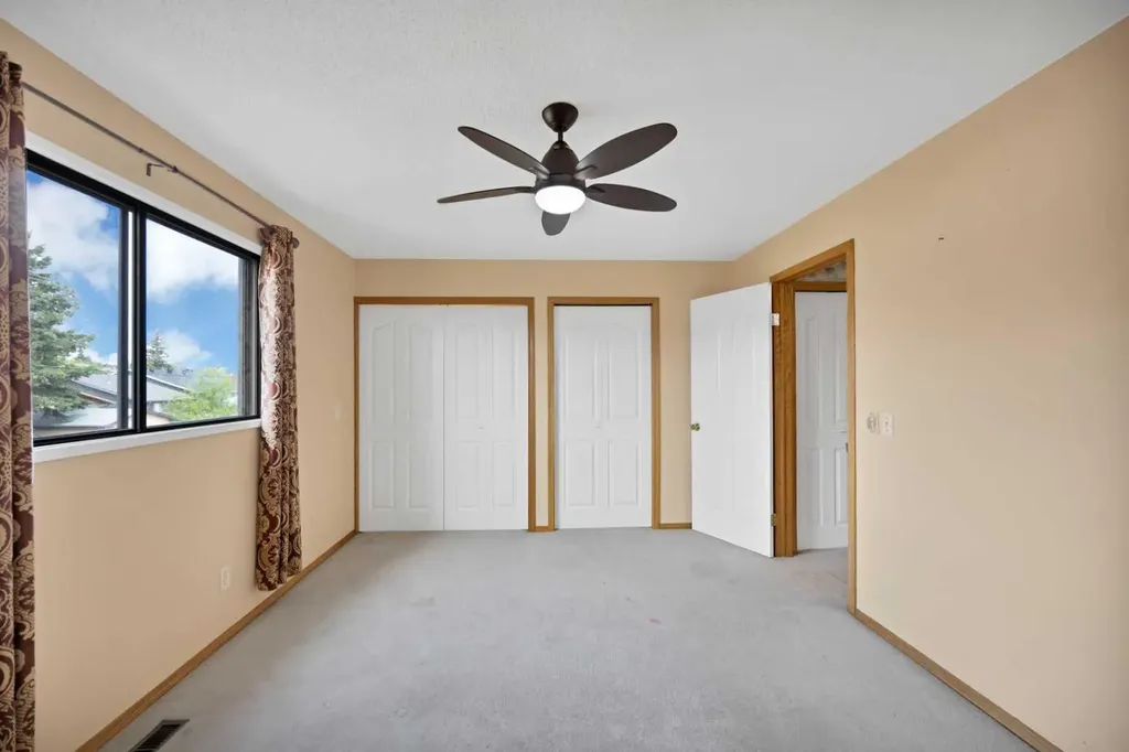 56 Templeridge Crescent NE Calgary AB T1Y 4M4