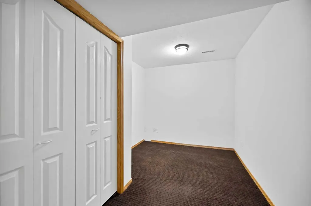 56 Templeridge Crescent NE Calgary AB T1Y 4M4