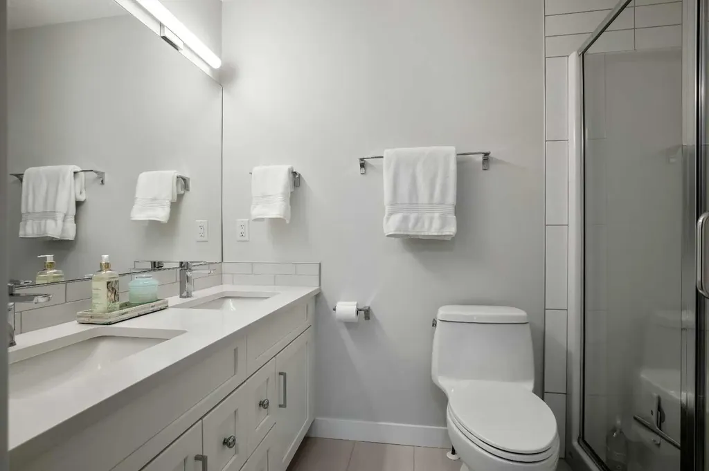 125 Wolf Hollow Crescent SE Calgary AB T2X 5W9