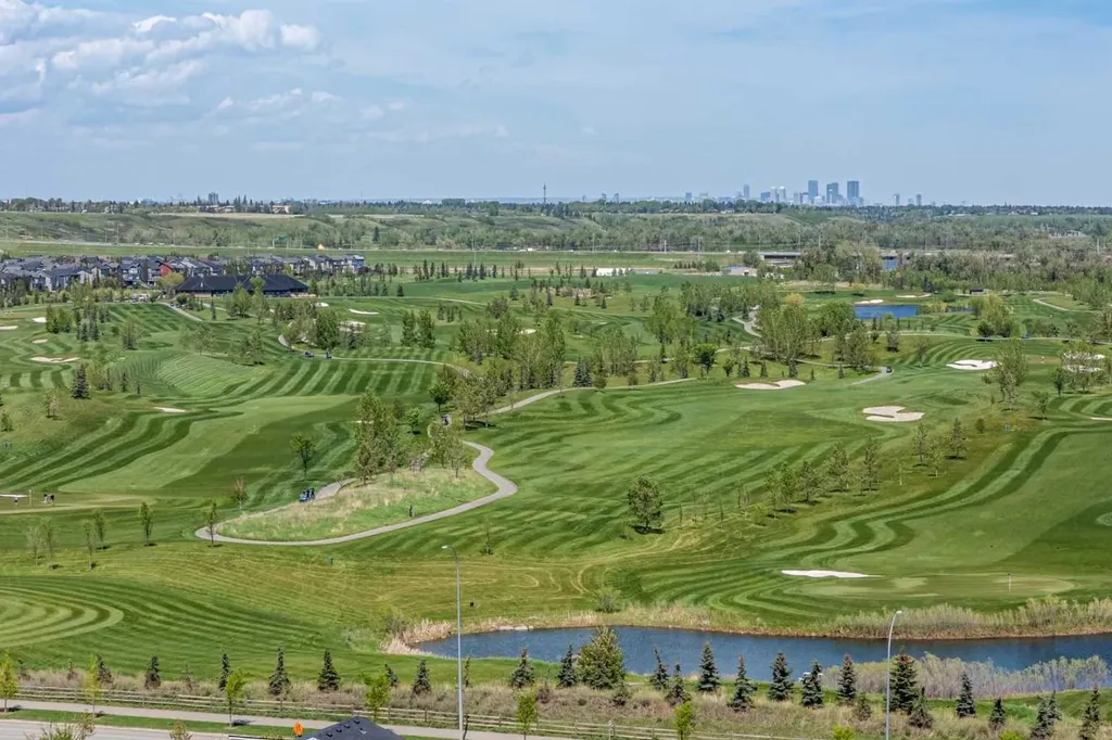125 Wolf Hollow Crescent SE Calgary AB T2X 5W9