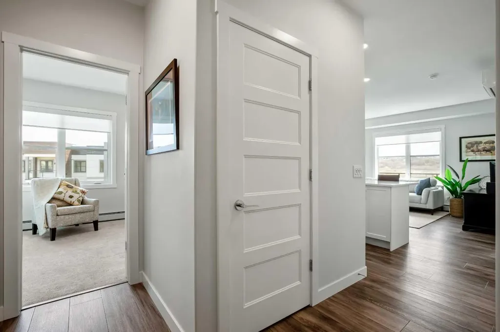 125 Wolf Hollow Crescent SE Calgary AB T2X 5W9