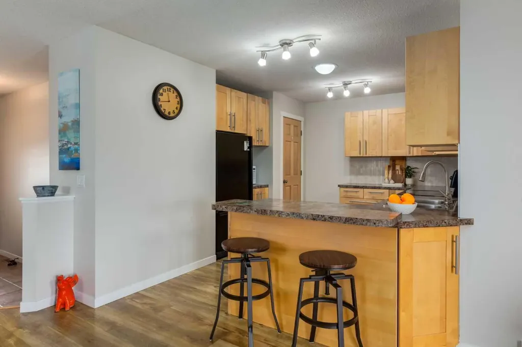 146 Camara Court Strathmore AB T1P1Y3