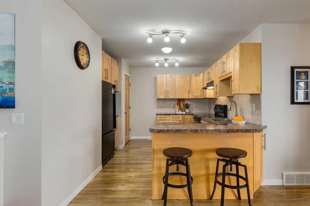 146 Camara Court Strathmore AB T1P1Y3