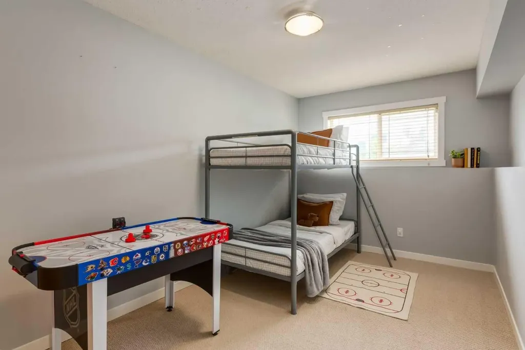 146 Camara Court Strathmore AB T1P1Y3