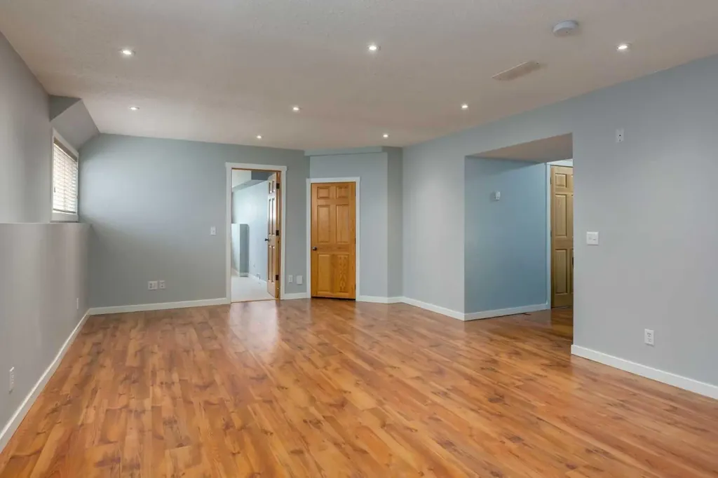 146 Camara Court Strathmore AB T1P1Y3