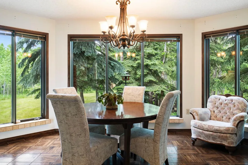 39 Bearspaw Ridge Crescent Rural Rocky View County AB T3R 1A3