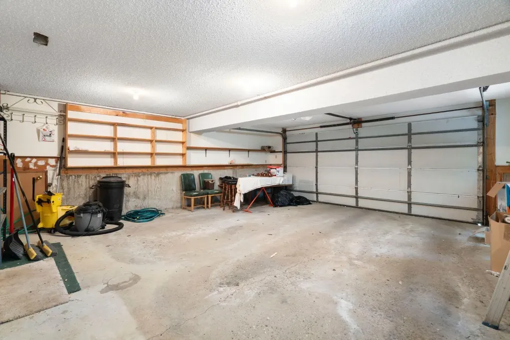 39 Bearspaw Ridge Crescent Rural Rocky View County AB T3R 1A3