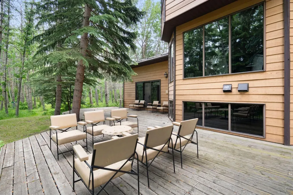 39 Bearspaw Ridge Crescent Rural Rocky View County AB T3R 1A3