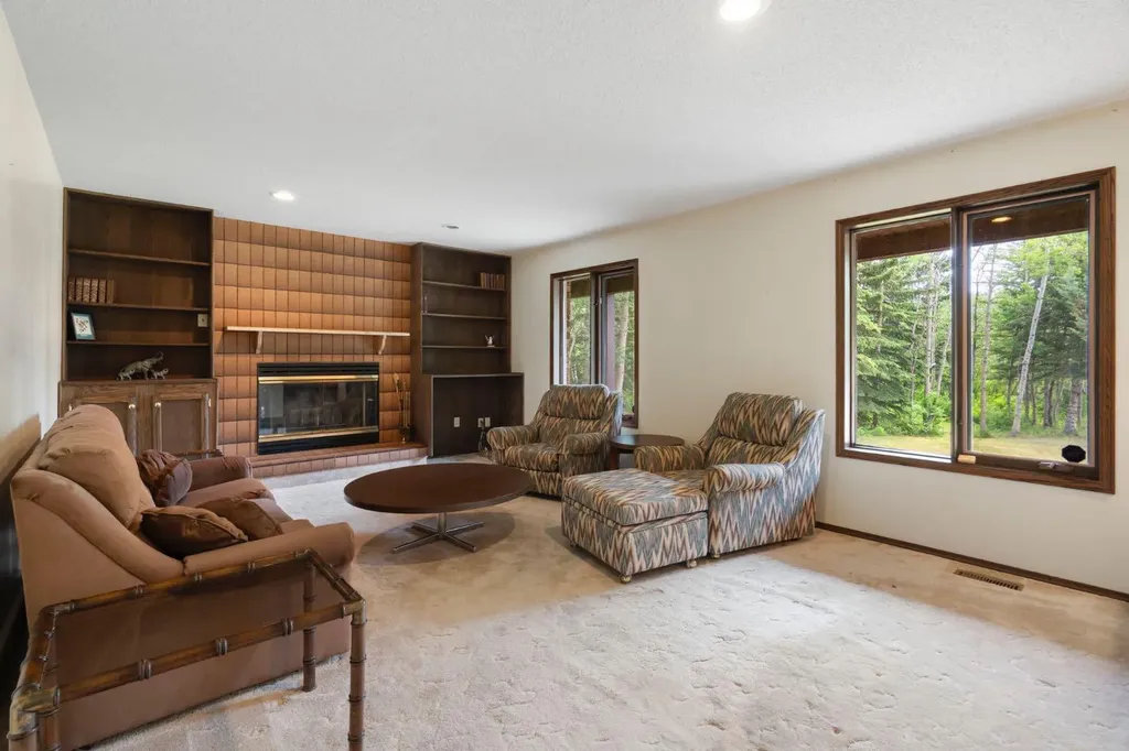 39 Bearspaw Ridge Crescent Rural Rocky View County AB T3R 1A3