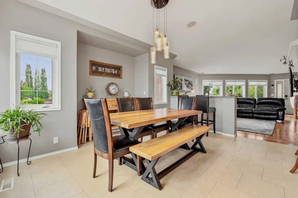 134 Andrews Close Red Deer AB T4R 2R2