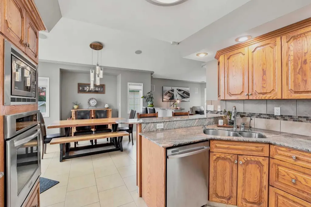 134 Andrews Close Red Deer AB T4R 2R2