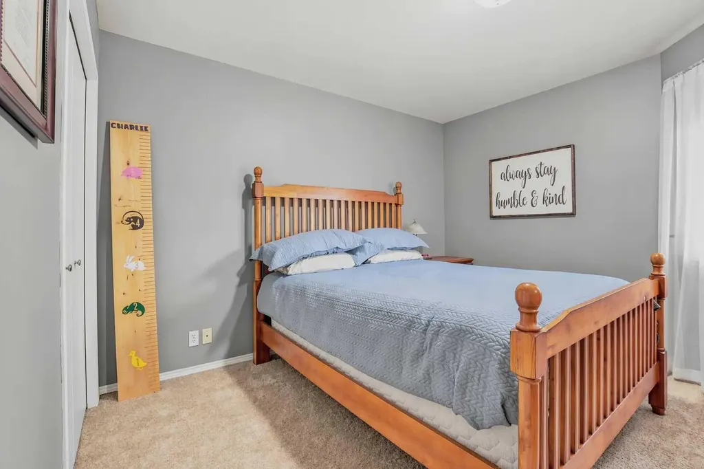 134 Andrews Close Red Deer AB T4R 2R2