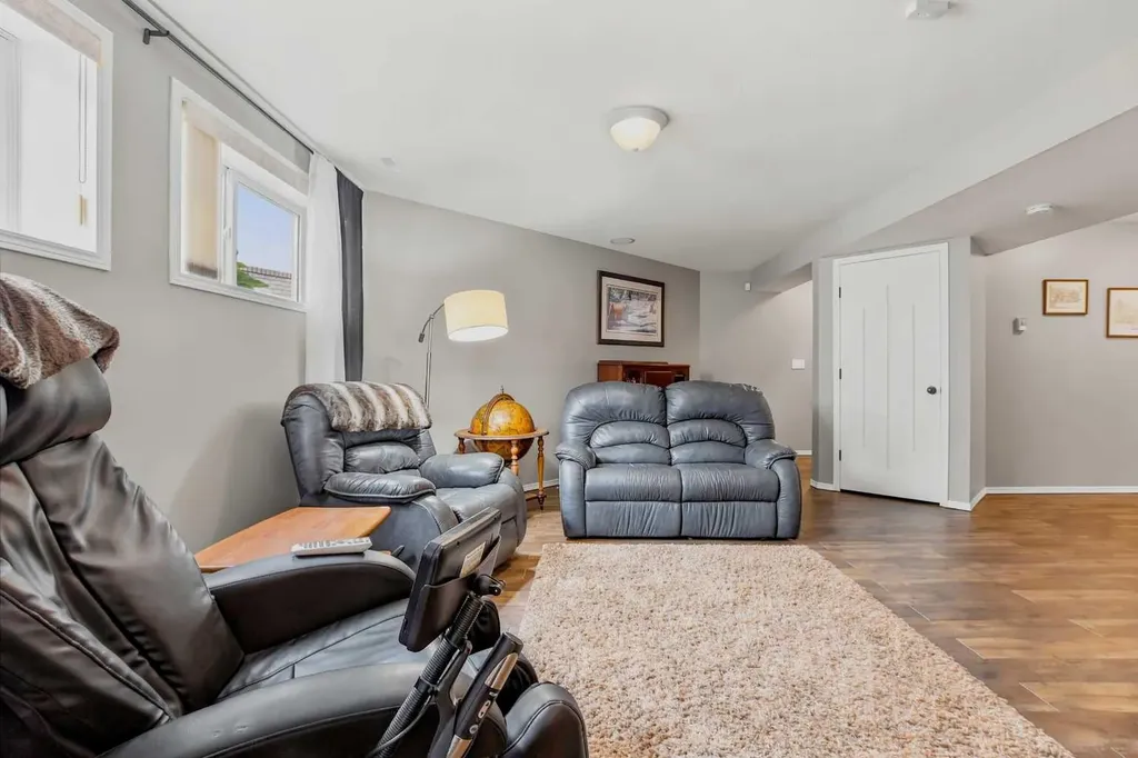 134 Andrews Close Red Deer AB T4R 2R2