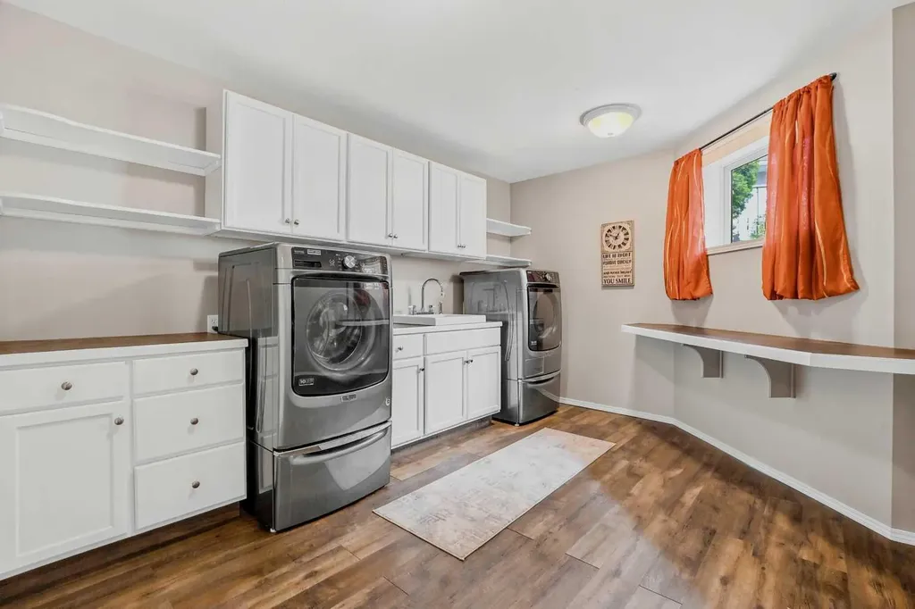 134 Andrews Close Red Deer AB T4R 2R2