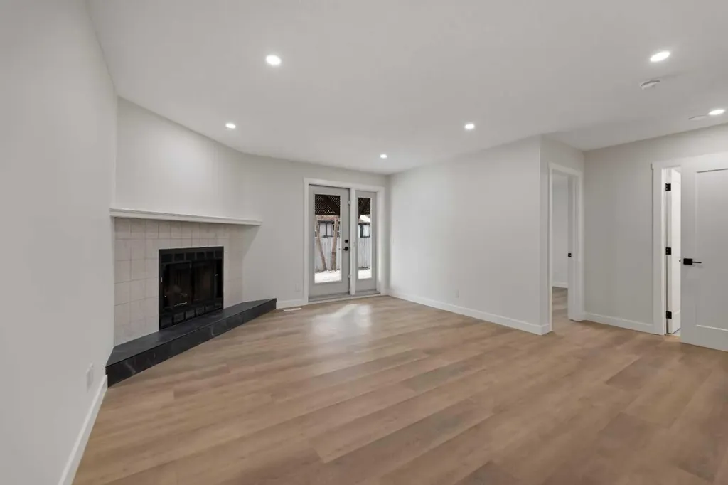 2031 24 Avenue NE Calgary AB t2e8h4